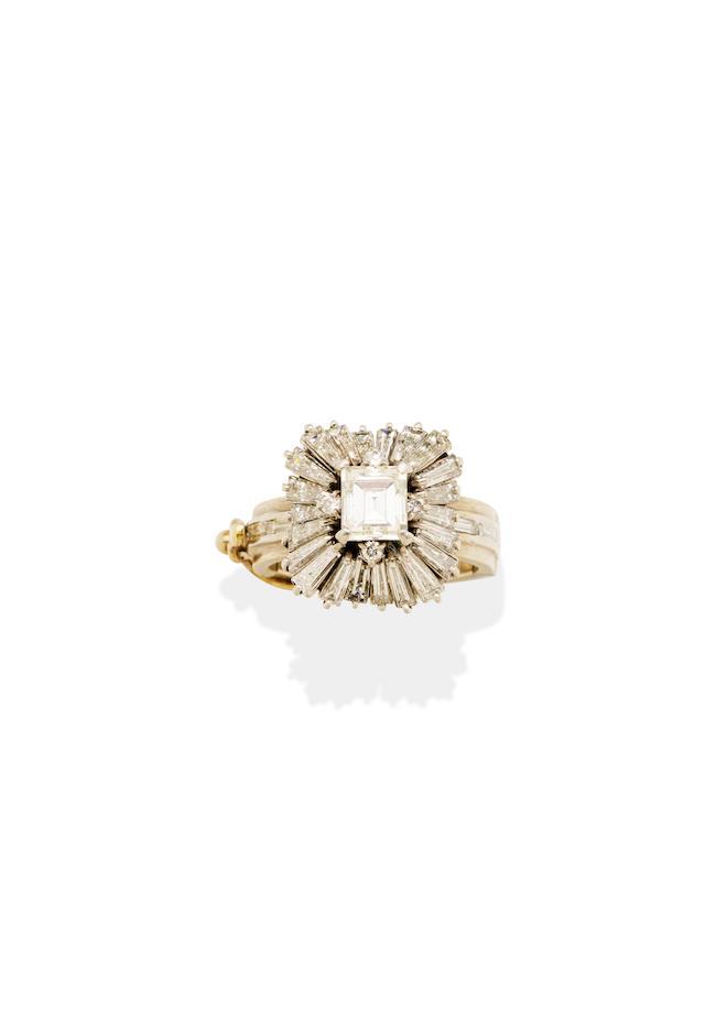 DIAMOND CLUSTER RING