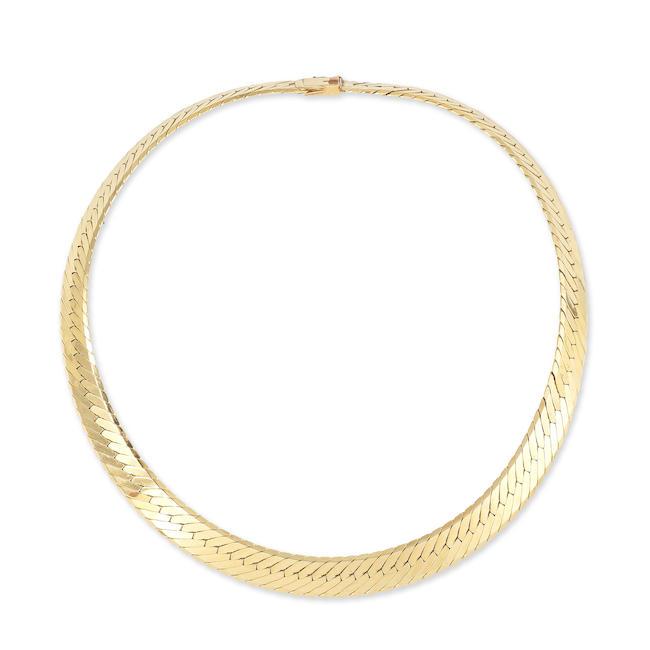 COLLIER OR